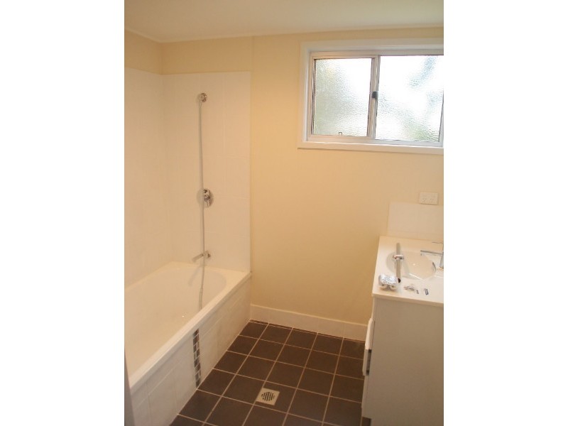 54-56 King Street, Memerambi QLD 4610