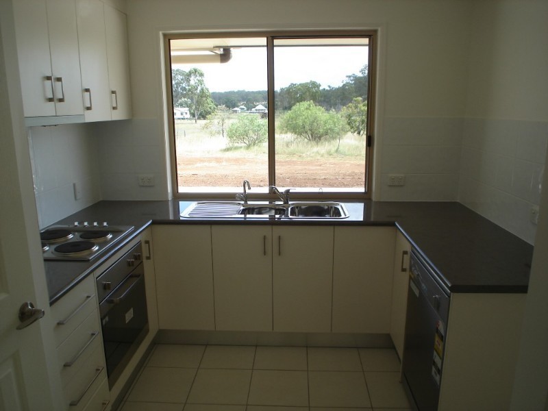 32 Greenview Road, Wondai QLD 4606