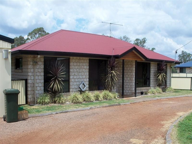 7 Matilda Street, Wooroolin QLD 4608