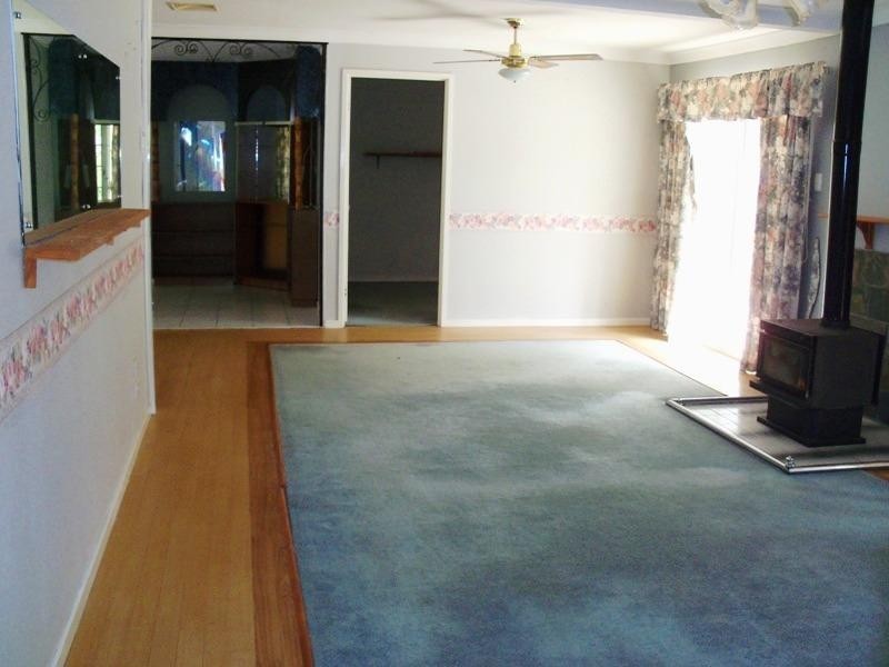 251 Carbeen Crescent, Nanango QLD 4615