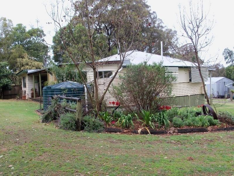 358 Boonenne Ellesmere Road, Taabinga QLD 4610