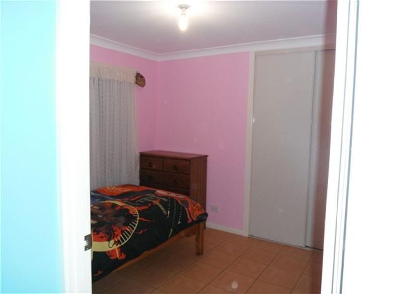 34 North Kerton Road, Nanango QLD 4615