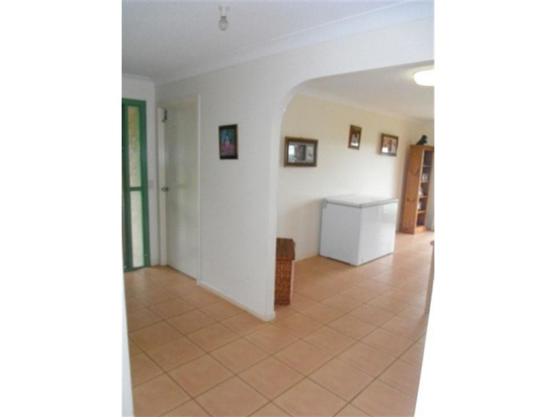 34 North Kerton Road, Nanango QLD 4615