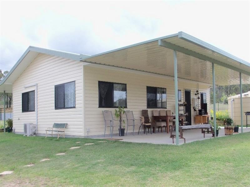 Wattle Camp QLD 4615