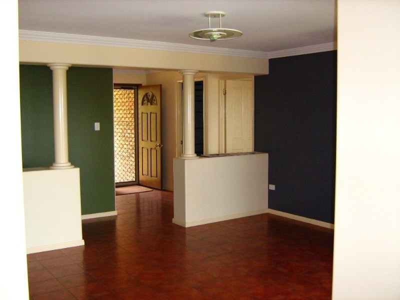 19 Freeman Court, Kingaroy QLD 4610