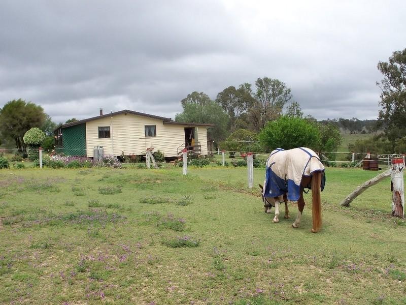 147 Toomeys Road, Taabinga QLD 4610