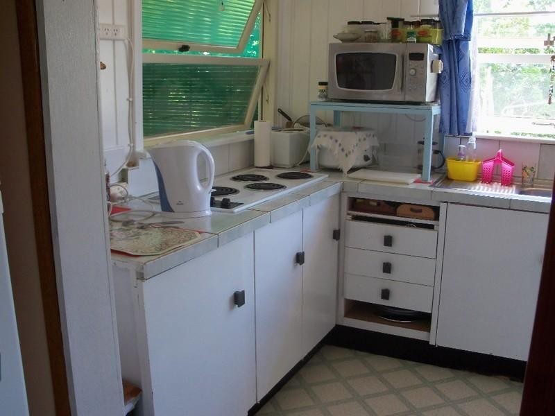 Ellesmere QLD 4610