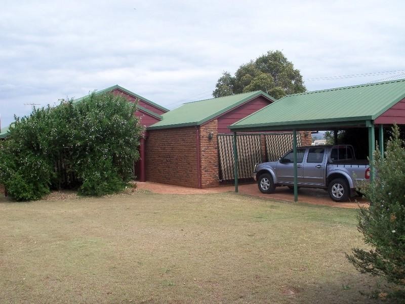 2 Regent Street, Kingaroy QLD 4610