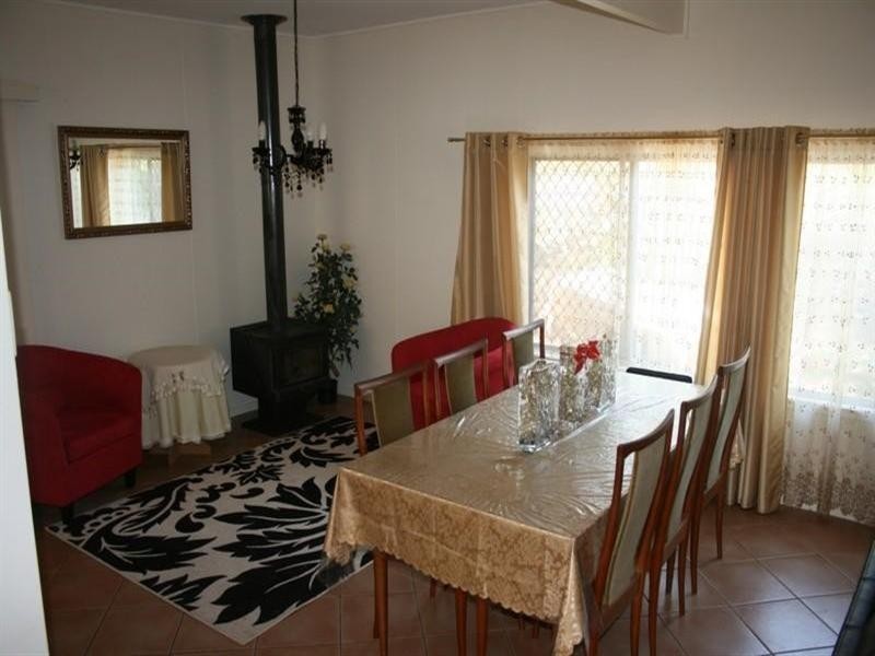 118 Moore Street, Kingaroy QLD 4610