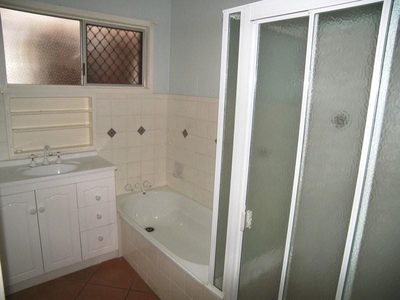 118 Moore Street, Kingaroy QLD 4610