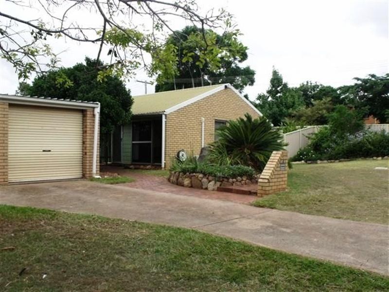 9 Patrick Street, Kingaroy QLD 4610
