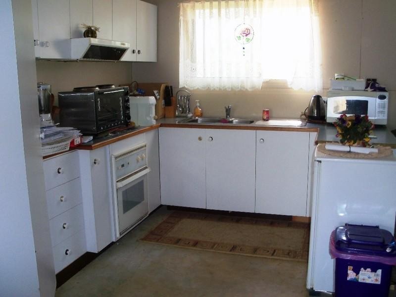 82 Andrews Road, South Nanango QLD 4615