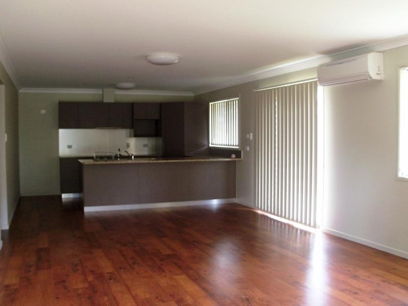 13 Hodge Street, Kingaroy QLD 4610