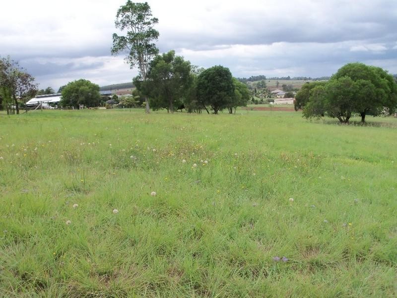 41 Sonaree Drive, Kingaroy QLD 4610