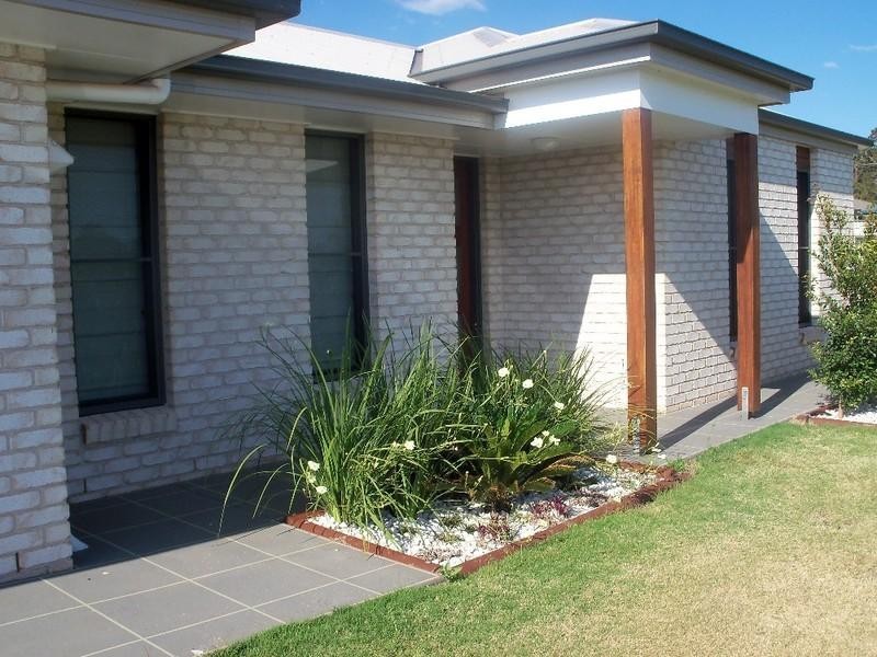 4 Bridgeman Parade, Kingaroy QLD 4610