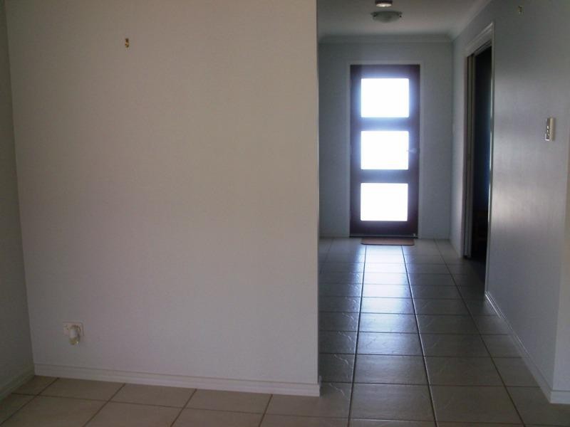 4 Bridgeman Parade, Kingaroy QLD 4610