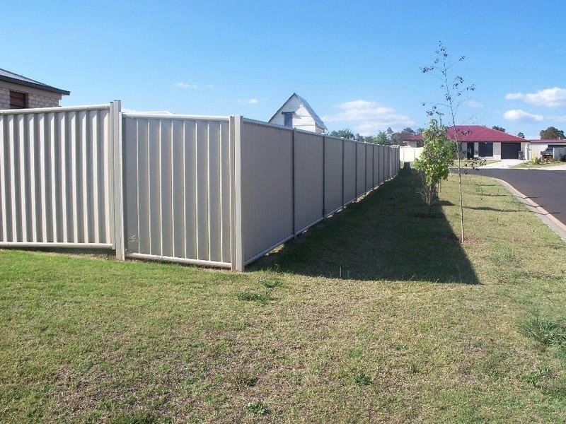 4 Bridgeman Parade, Kingaroy QLD 4610