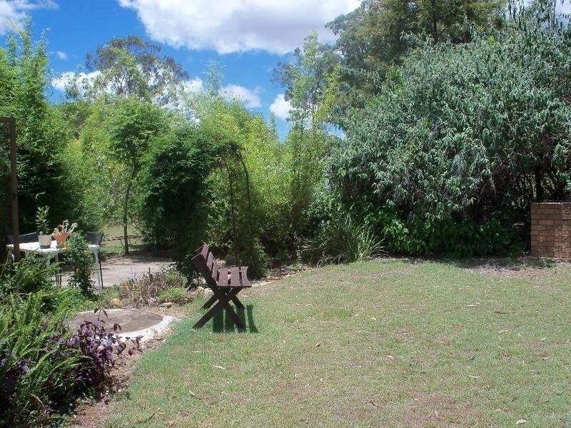 11 Jonelle Street, Taabinga QLD 4610