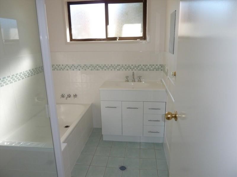 4 Willowglen Street, Kingaroy QLD 4610