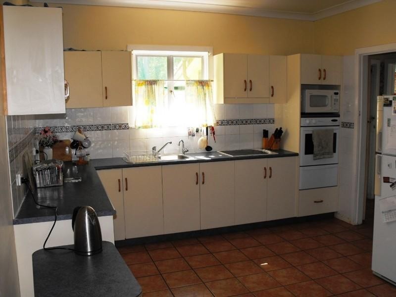 355 Hillsdale Road, Booie QLD 4610