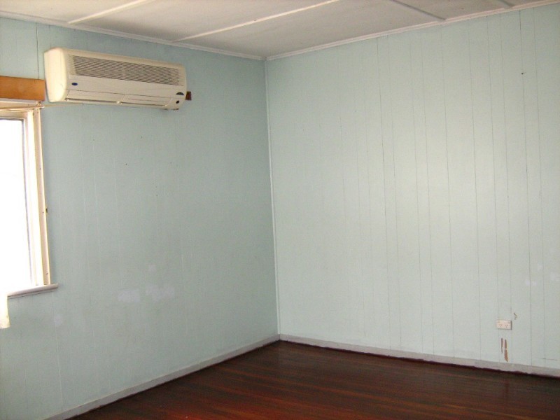 28 Youngman Street, Kingaroy QLD 4610