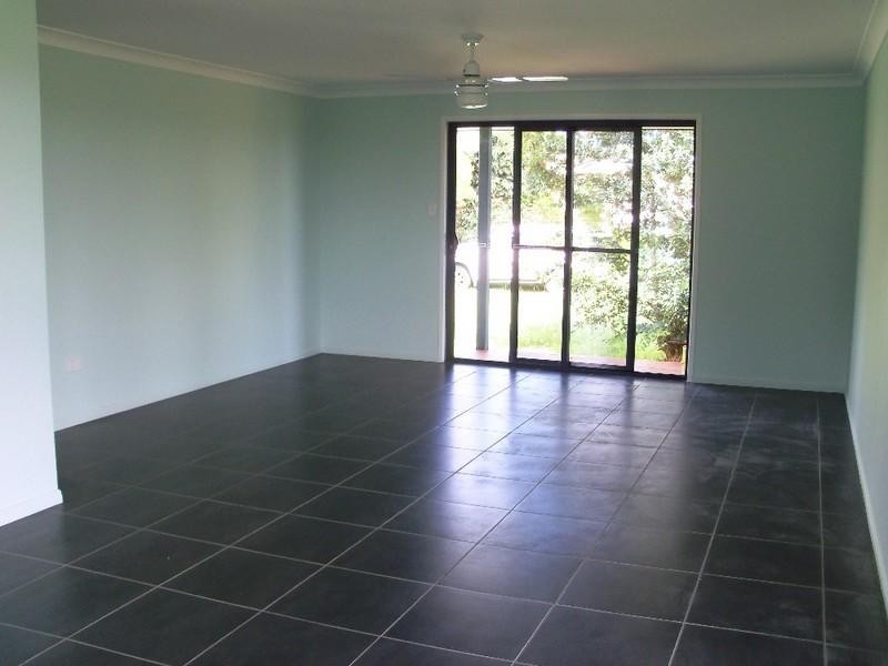 31 Collier Street, Kumbia QLD 4610