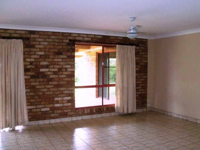 14 Palm Court, Kingaroy QLD 4610