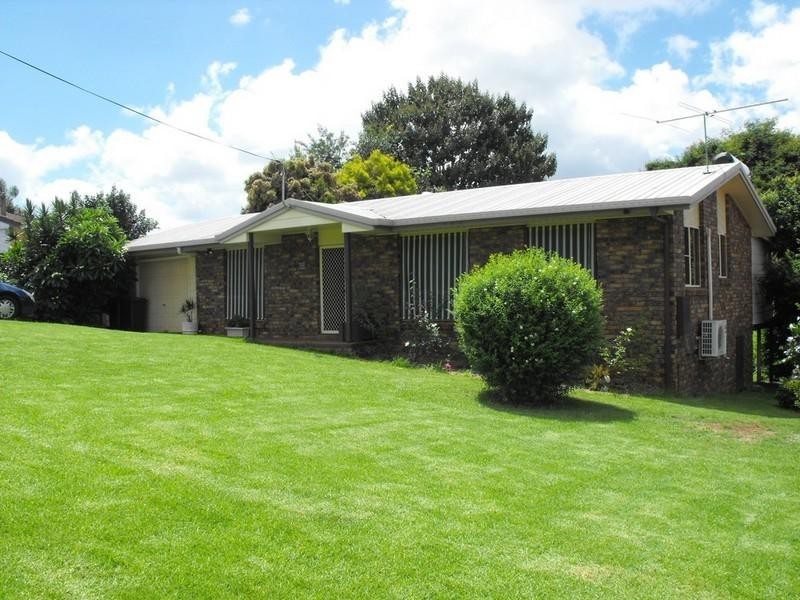 4 Vernor Place, Kingaroy QLD 4610