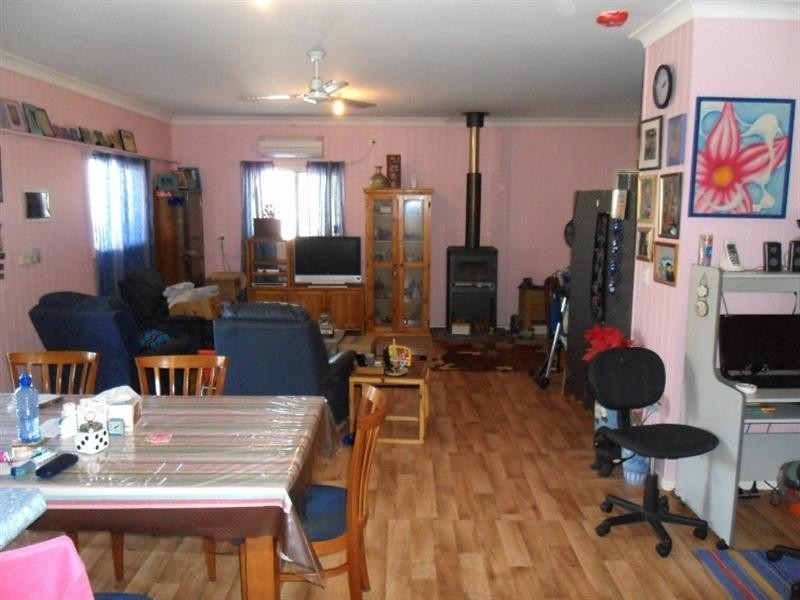 23 Arthur Street, Kingaroy QLD 4610