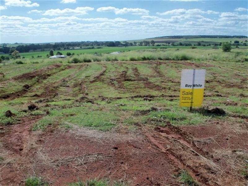 15 Casuarina Street, Kingaroy QLD 4610