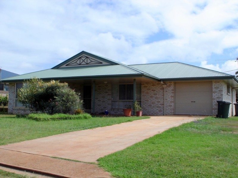 14 Frederick Street, Wooroolin QLD 4608