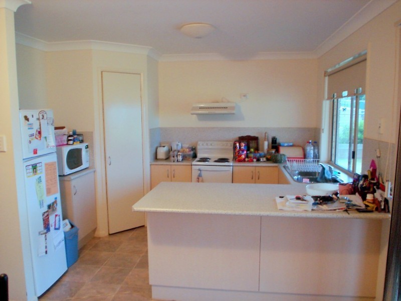 14 Frederick Street, Wooroolin QLD 4608
