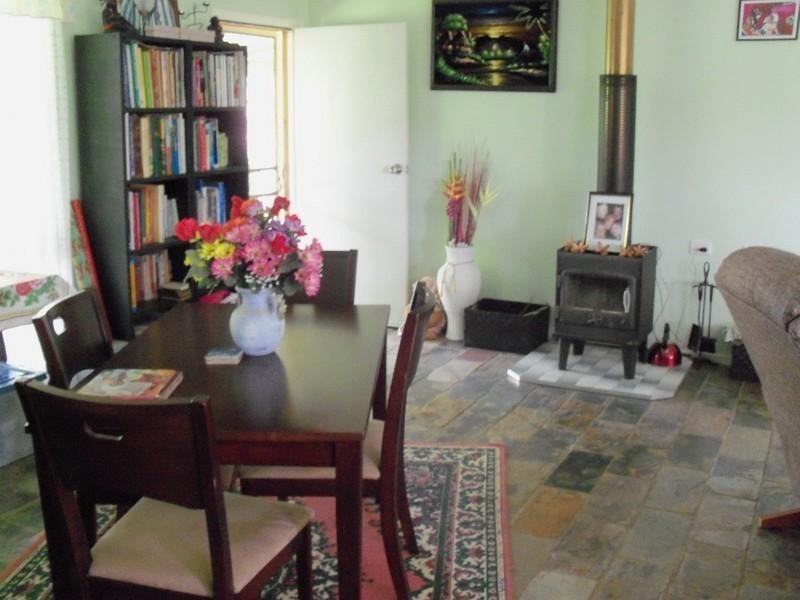 97 E Nanango Road, Nanango QLD 4615