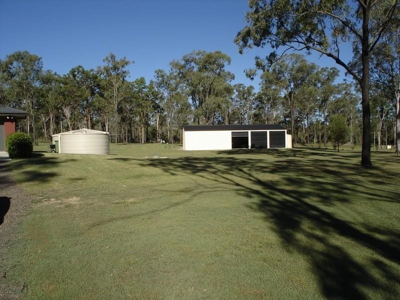 35 Tara Avenue, Nanango QLD 4615