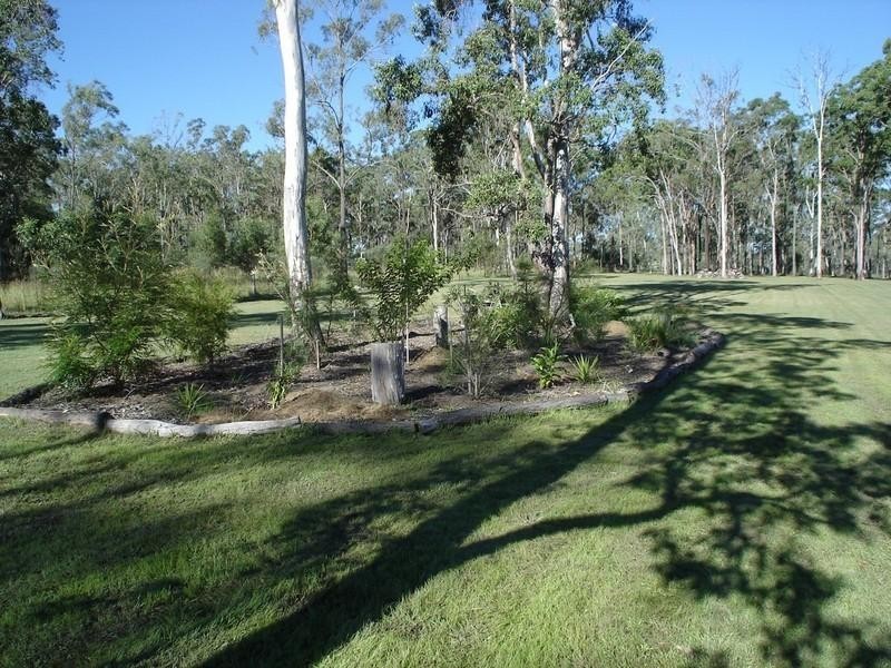 35 Tara Avenue, Nanango QLD 4615