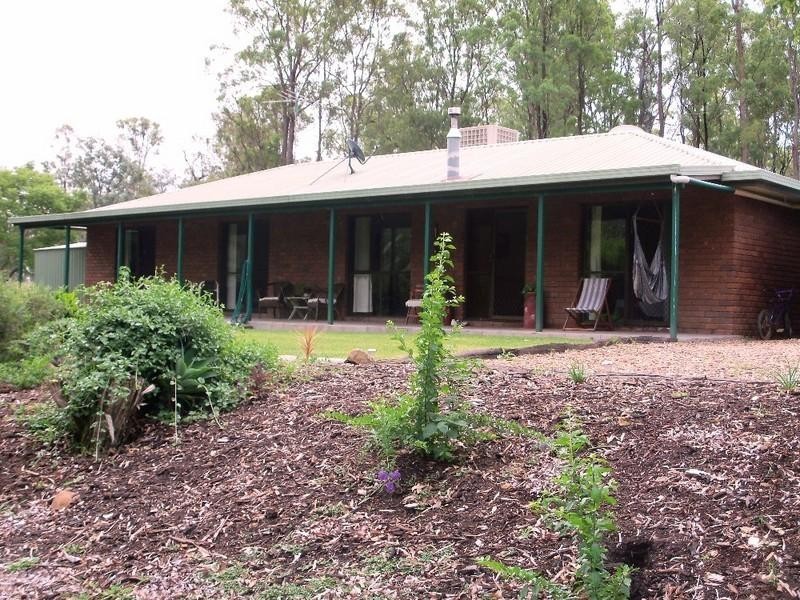 154 Scotts Lane, Nanango QLD 4615