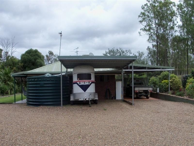 154 Scotts Lane, Nanango QLD 4615