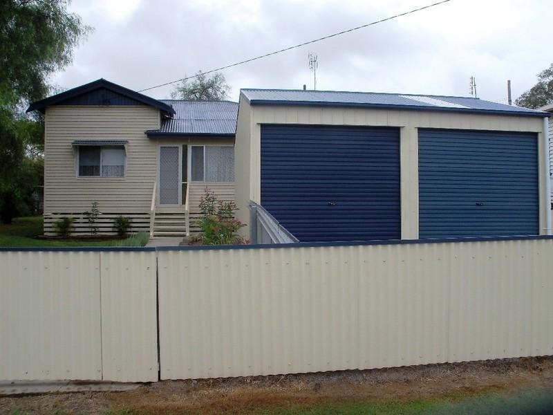 21 Fitzroy Street, Nanango QLD 4615