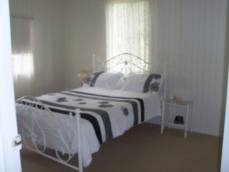 21 Fitzroy Street, Nanango QLD 4615