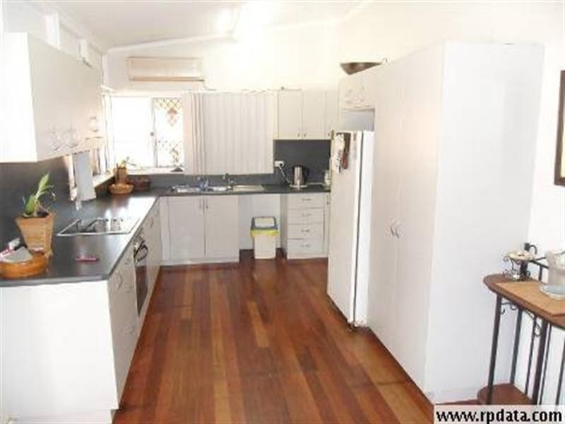 36 James Street, Kingaroy QLD 4610