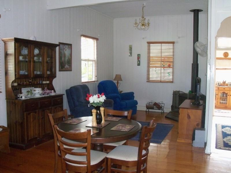 226 Heights Road, Nanango QLD 4615