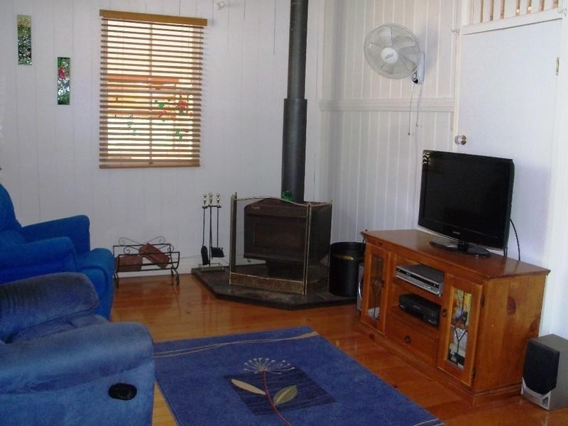 226 Heights Road, Nanango QLD 4615