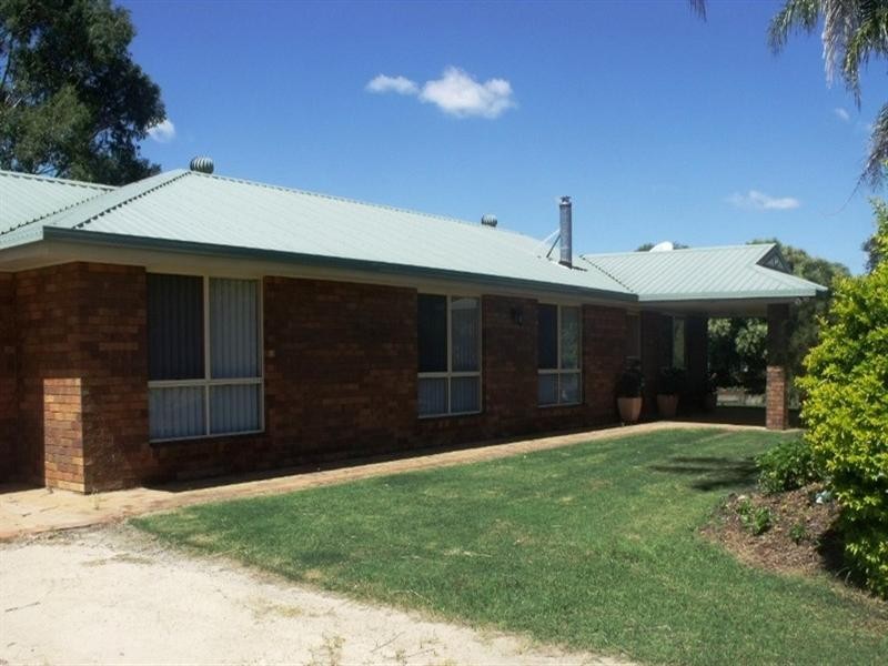 1038 River Road, Kingaroy QLD 4610