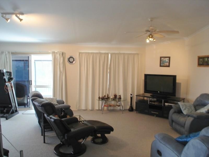 38 Adermann Drive, Kingaroy QLD 4610