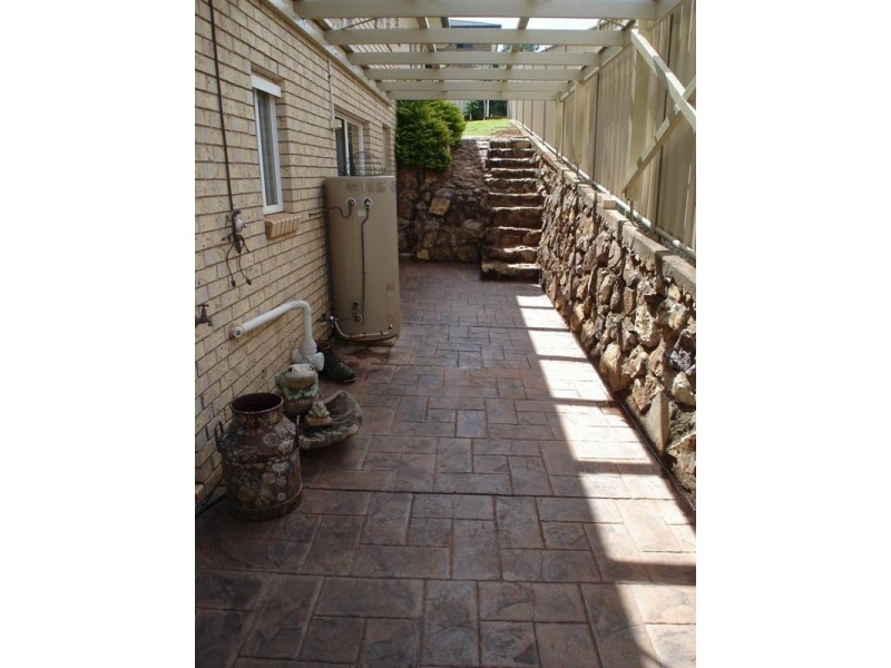 38 Adermann Drive, Kingaroy QLD 4610