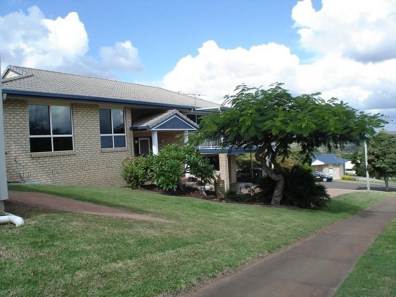 38 Adermann Drive, Kingaroy QLD 4610