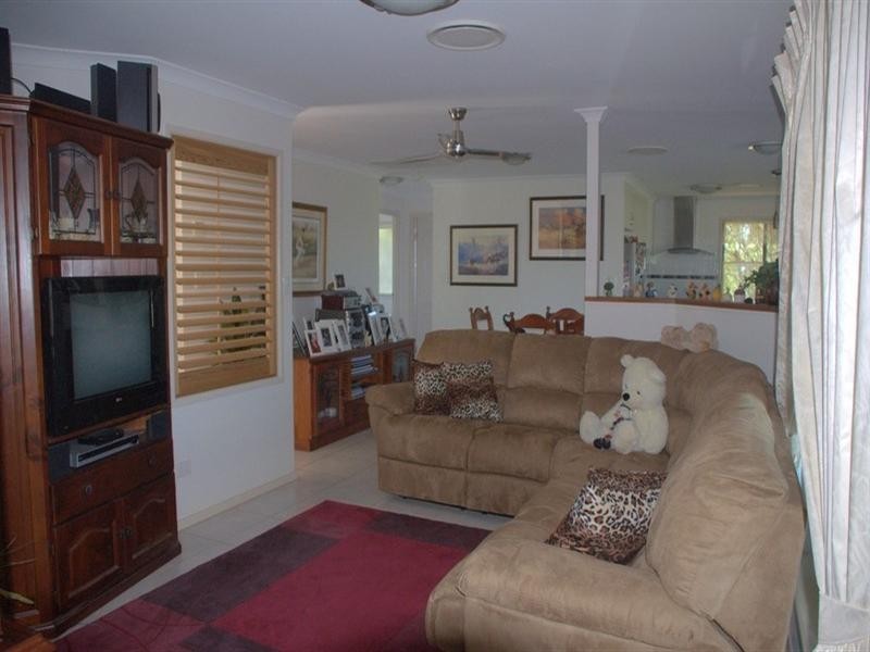 30 Windsor Circuit, Kingaroy QLD 4610