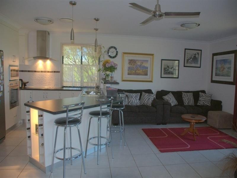 30 Windsor Circuit, Kingaroy QLD 4610