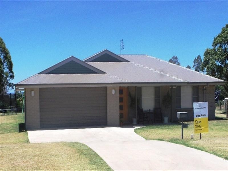38 Rosella Parade, Kingaroy QLD 4610