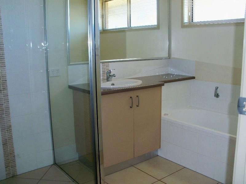 38 Rosella Parade, Kingaroy QLD 4610